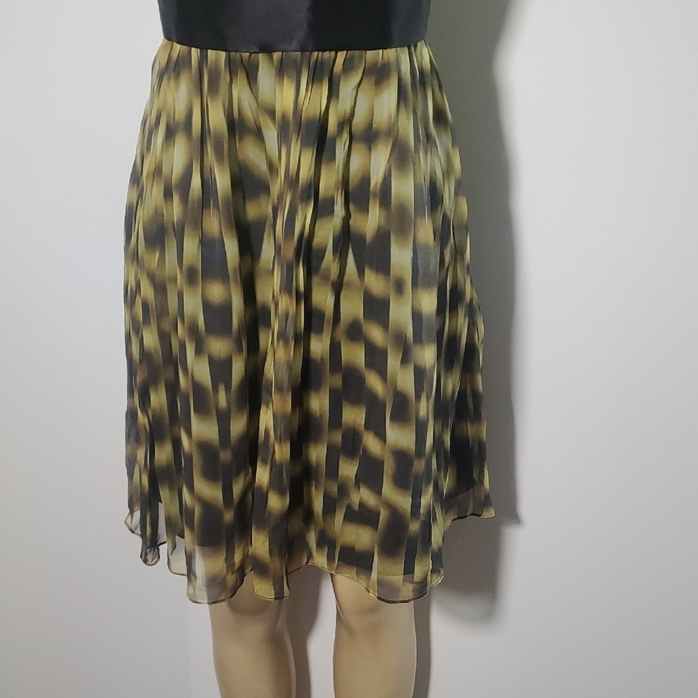 Calvin Klein Women's 100% Silk Spaghetti Strap Dress Black and Yellow Size 8 - Picture 3 of 11